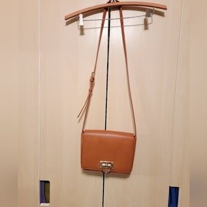 Forever 21 crossbody bags
